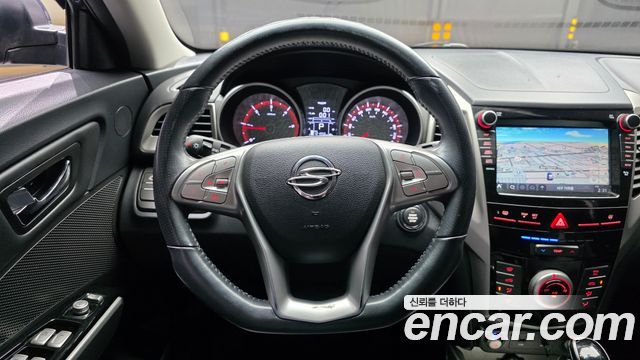 KG Mobility (SsangYong) Tivoli Diesel LX 2WD 2016 — фото 13