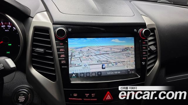 KG Mobility (SsangYong) Tivoli Diesel LX 2WD 2016 — фото 14