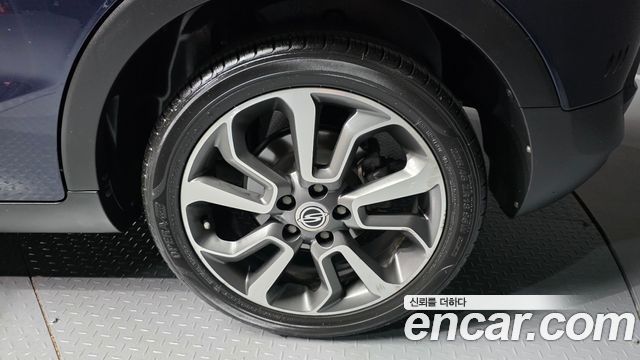 KG Mobility (SsangYong) Tivoli Diesel LX 2WD 2016 — фото 21