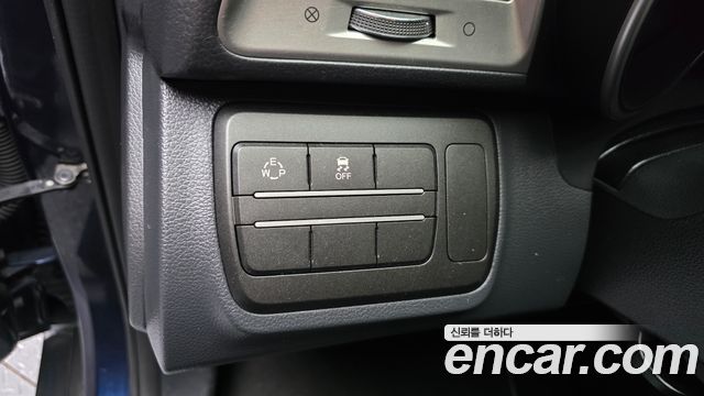 KG Mobility (SsangYong) Tivoli Diesel LX 2WD 2016 — фото 28