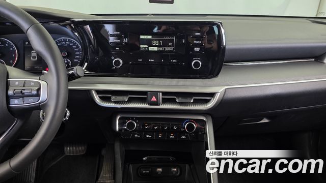Kia K5 (III) 2.0 Trendy 2023 — фото 14