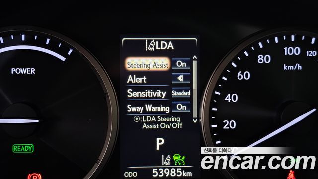 Lexus NX300h Executive 2019 — фото 29