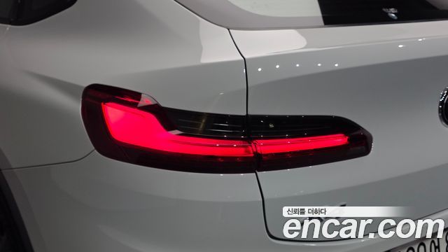BMW X4 (G02) xDrive20i M Sport X 2020 — фото 23