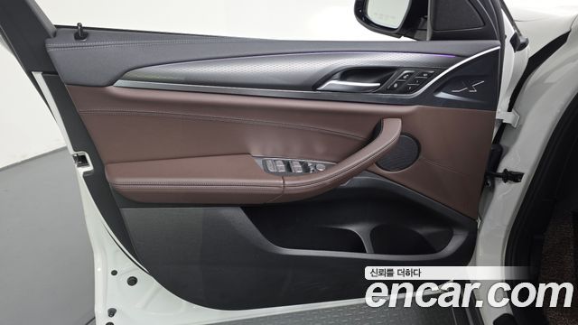 BMW X4 (G02) xDrive20i M Sport X 2020 — фото 24