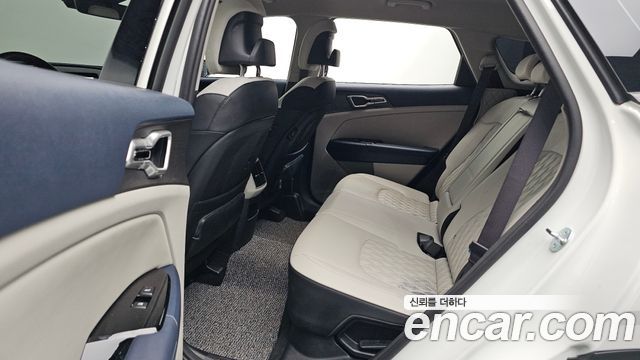 Kia Sportage Hybrid (V) Signature Gravity 2WD 2024 — фото 12