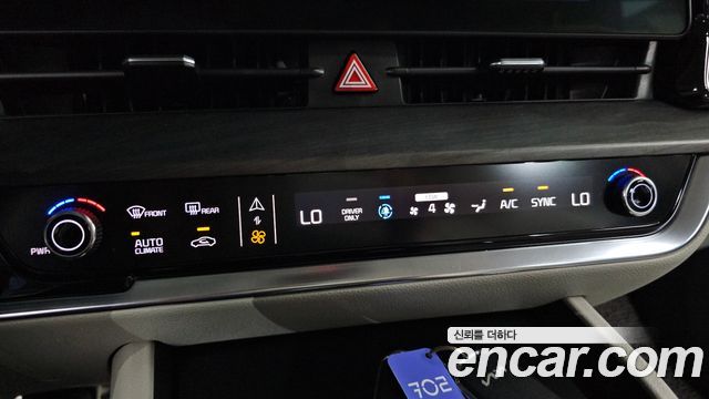 Kia Sportage Hybrid (V) Signature Gravity 2WD 2024 — фото 20