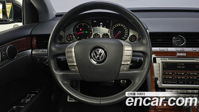 Volkswagen Phaeton V6 3.0 TDI VW611 2013 — фото 13