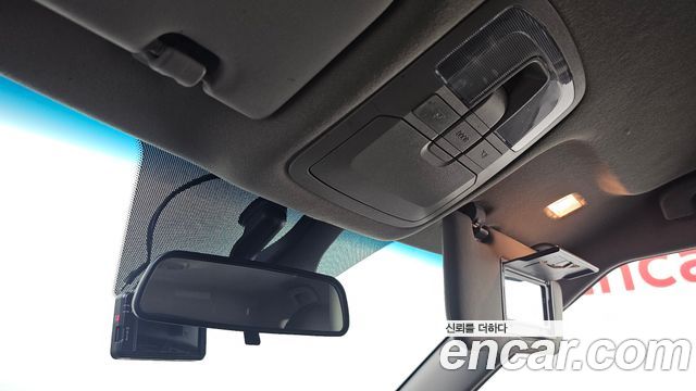 KG Mobility (SsangYong) Very New Tivoli Gasoline 1.5 2WD V3 2021 — фото 20
