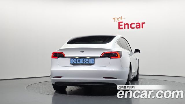 Tesla Model 3 Long Range AWD 2020 — фото 4