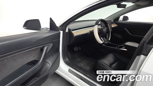 Tesla Model 3 Long Range AWD 2020 — фото 10