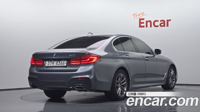 BMW 5 Series (G30) 530i M Sport Package Plus 2018 — фото 2