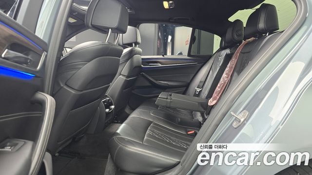 BMW 5 Series (G30) 530i M Sport Package Plus 2018 — фото 11