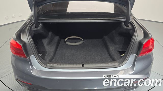 BMW 5 Series (G30) 530i M Sport Package Plus 2018 — фото 34