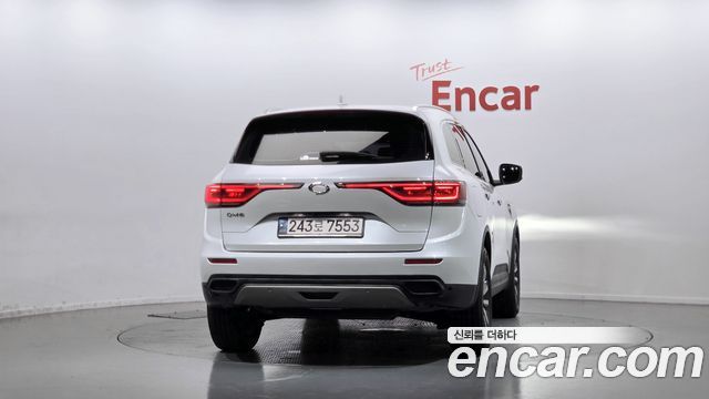 Renault Korea QM6 2.0 LPe LE Signature 2WD 2022 — фото 4