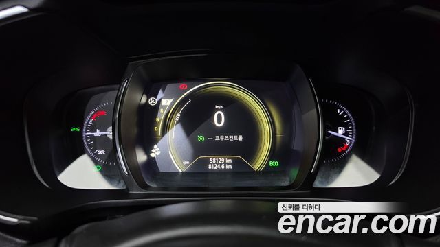 Renault Korea QM6 2.0 LPe LE Signature 2WD 2022 — фото 8