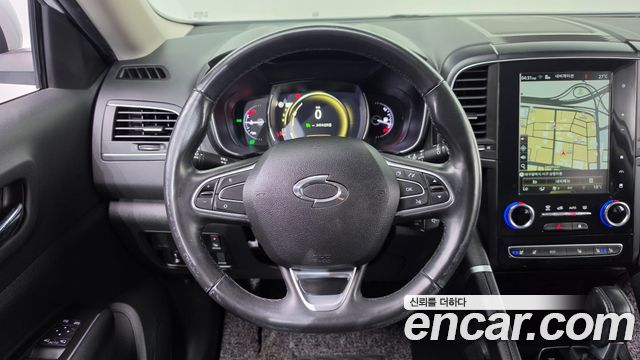 Renault Korea QM6 2.0 LPe LE Signature 2WD 2022 — фото 13