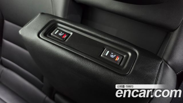 Renault Korea QM6 2.0 LPe LE Signature 2WD 2022 — фото 20