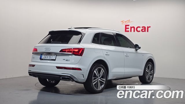 Audi Q5 (FY) 45 TFSI Quattro Premium 2021 — фото 2