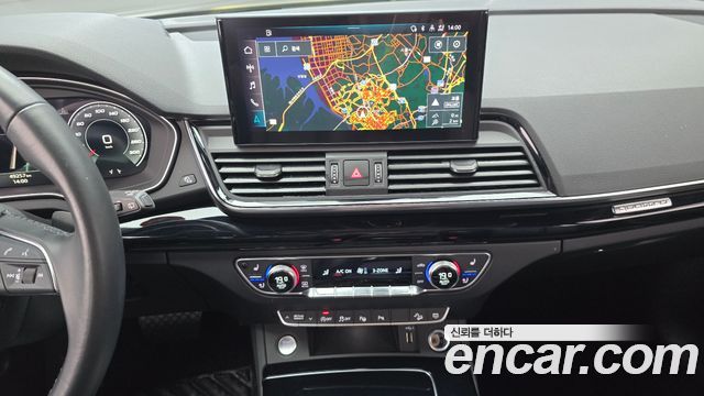 Audi Q5 (FY) 45 TFSI Quattro Premium 2021 — фото 13