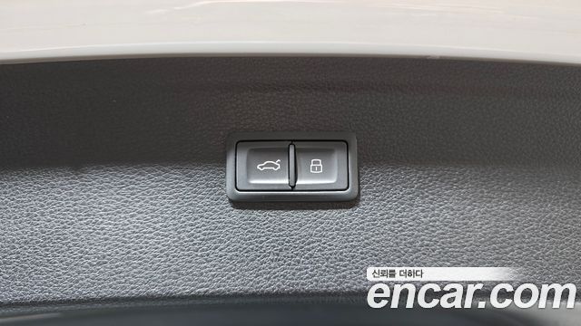 Audi Q5 (FY) 45 TFSI Quattro Premium 2021 — фото 16