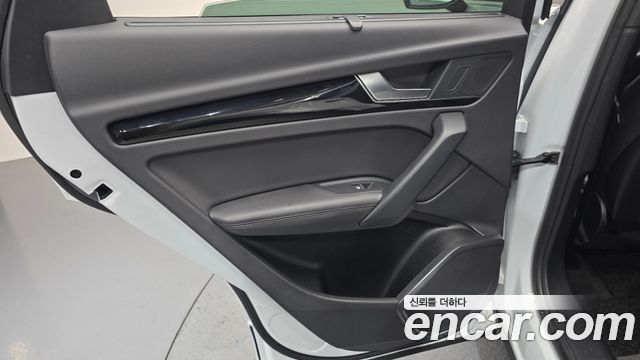 Audi Q5 (FY) 45 TFSI Quattro Premium 2021 — фото 25