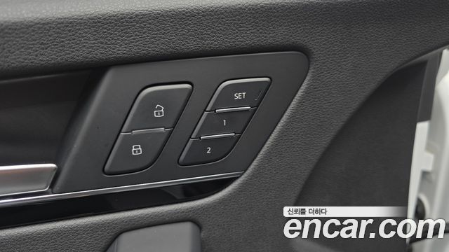 Audi Q5 (FY) 45 TFSI Quattro Premium 2021 — фото 30