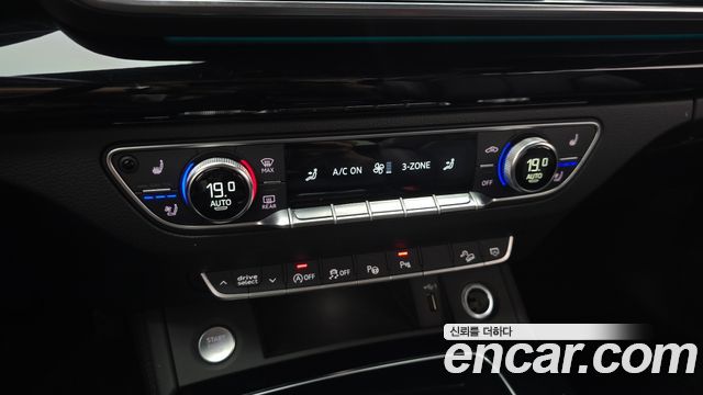 Audi Q5 (FY) 45 TFSI Quattro Premium 2021 — фото 32