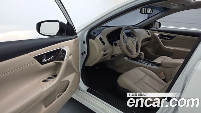 Nissan Altima 2.5 L33 2016 — фото 10