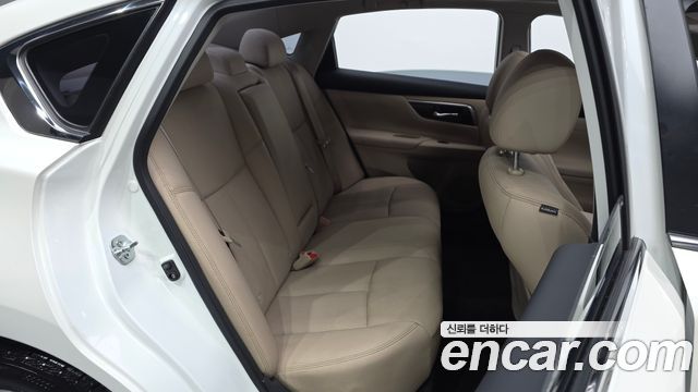 Nissan Altima 2.5 L33 2016 — фото 15