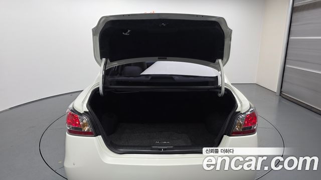 Nissan Altima 2.5 L33 2016 — фото 24