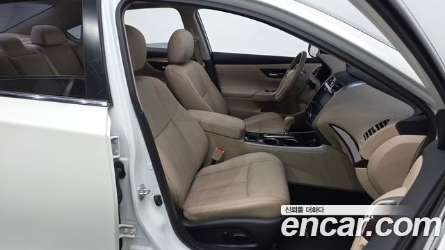Nissan Altima 2.5 L33 2016 — фото 32