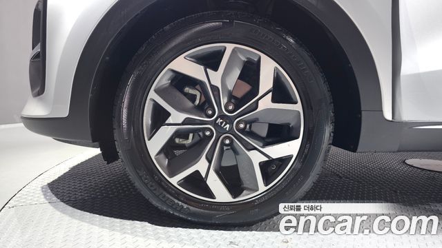 Kia Sportage The Bold Diesel 2.0 2WD Prestige 2019 — фото 5