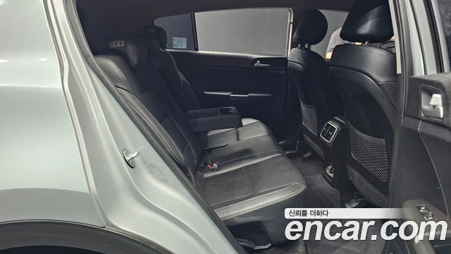 Kia Sportage The Bold Diesel 2.0 2WD Prestige 2019 — фото 12