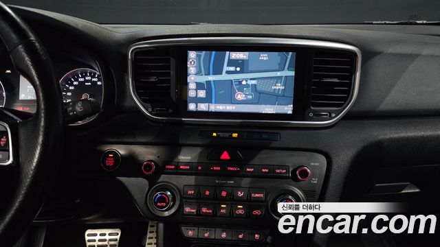 Kia Sportage The Bold Diesel 2.0 2WD Prestige 2019 — фото 14