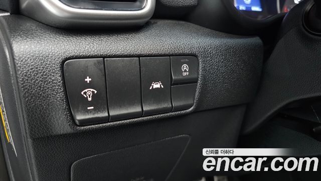 Kia Sportage The Bold Diesel 2.0 2WD Prestige 2019 — фото 28