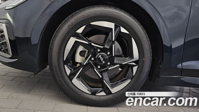 Kia K5 (III) 2.0 Prestige 2024 — фото 5