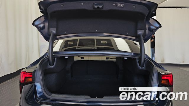 Kia K5 (III) 2.0 Prestige 2024 — фото 20