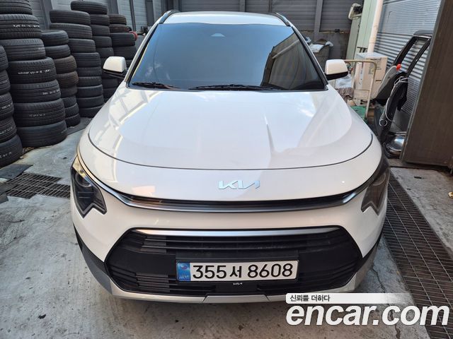 Kia Niro Prestige 2025 — фото 2
