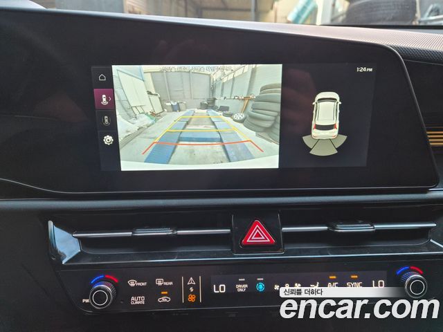 Kia Niro Prestige 2025 — фото 8