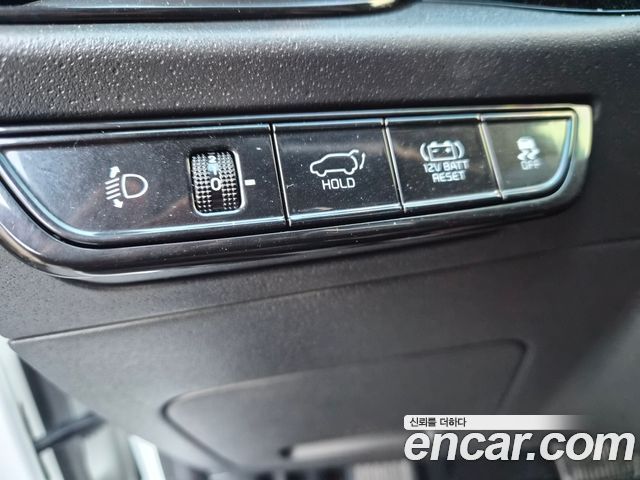 Kia Niro Prestige 2025 — фото 24