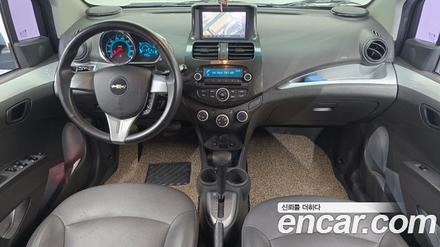 Chevrolet Spark LPG LT Standard 2014 — фото 7