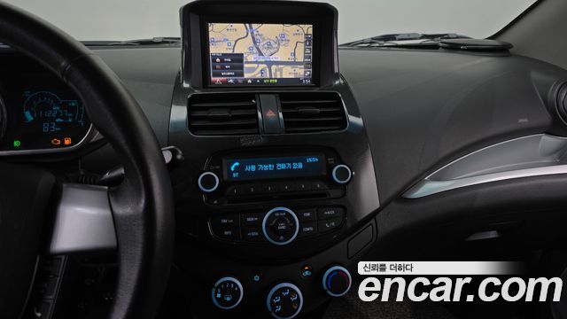 Chevrolet Spark LPG LT Standard 2014 — фото 14