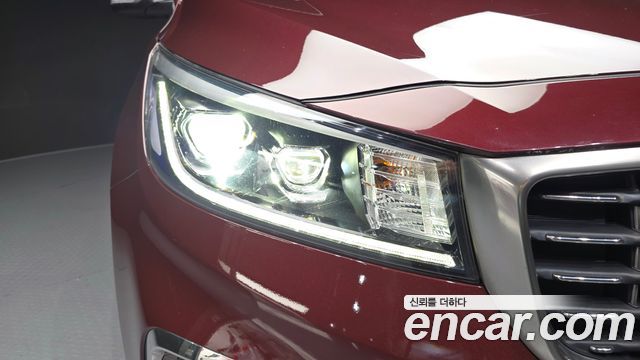 Kia Carnival 9-Seater Luxury 2020 — фото 22