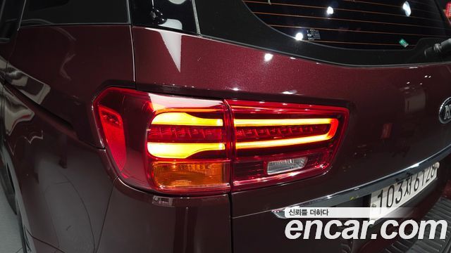 Kia Carnival 9-Seater Luxury 2020 — фото 23