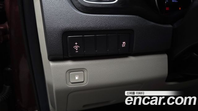Kia Carnival 9-Seater Luxury 2020 — фото 29