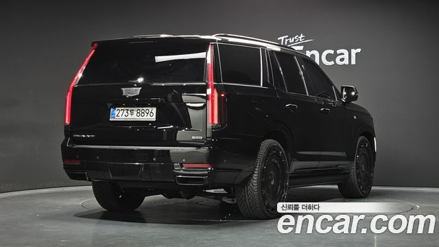 Cadillac Escalade (V) 6.2 Sports Platinum 2026 — фото 2
