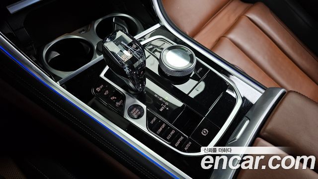 BMW 8 Series (G15) M850i xDrive Gran Coupe 2024 — фото 9