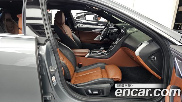 BMW 8 Series (G15) M850i xDrive Gran Coupe 2024 — фото 11