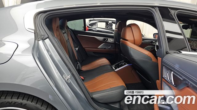 BMW 8 Series (G15) M850i xDrive Gran Coupe 2024 — фото 12