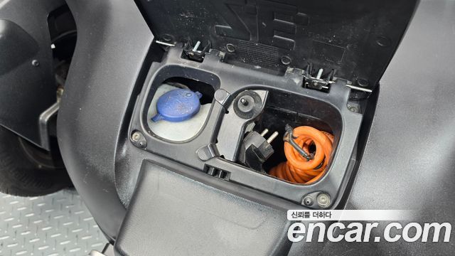 Renault Korea Twizy Life(2-Seater) 2020 — фото 6